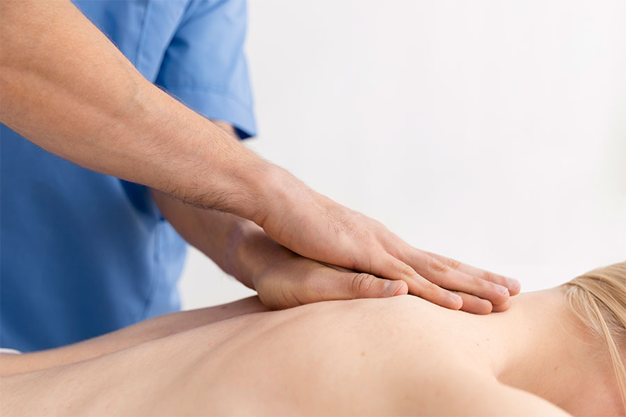 Sessione di osteopatia